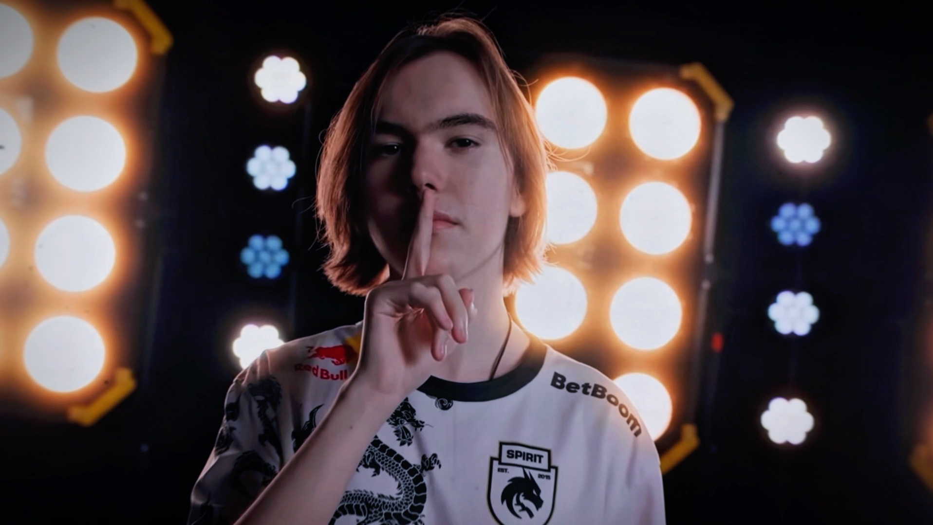 LGD官方：队伍大部分选手出现疑似新冠症状 本次德杯弃权