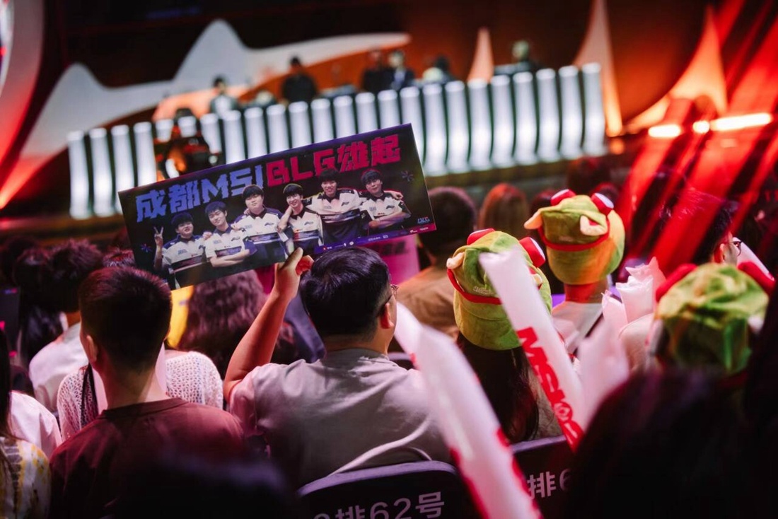 Astralis Stumble, Liquid 和 SAW 在 PGL Masters Bucharest 2025 中取得关键胜利